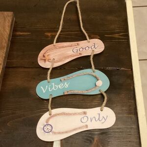 Good Vibes Only Flip-Flop Wall Hanging - Blue, White, Pink